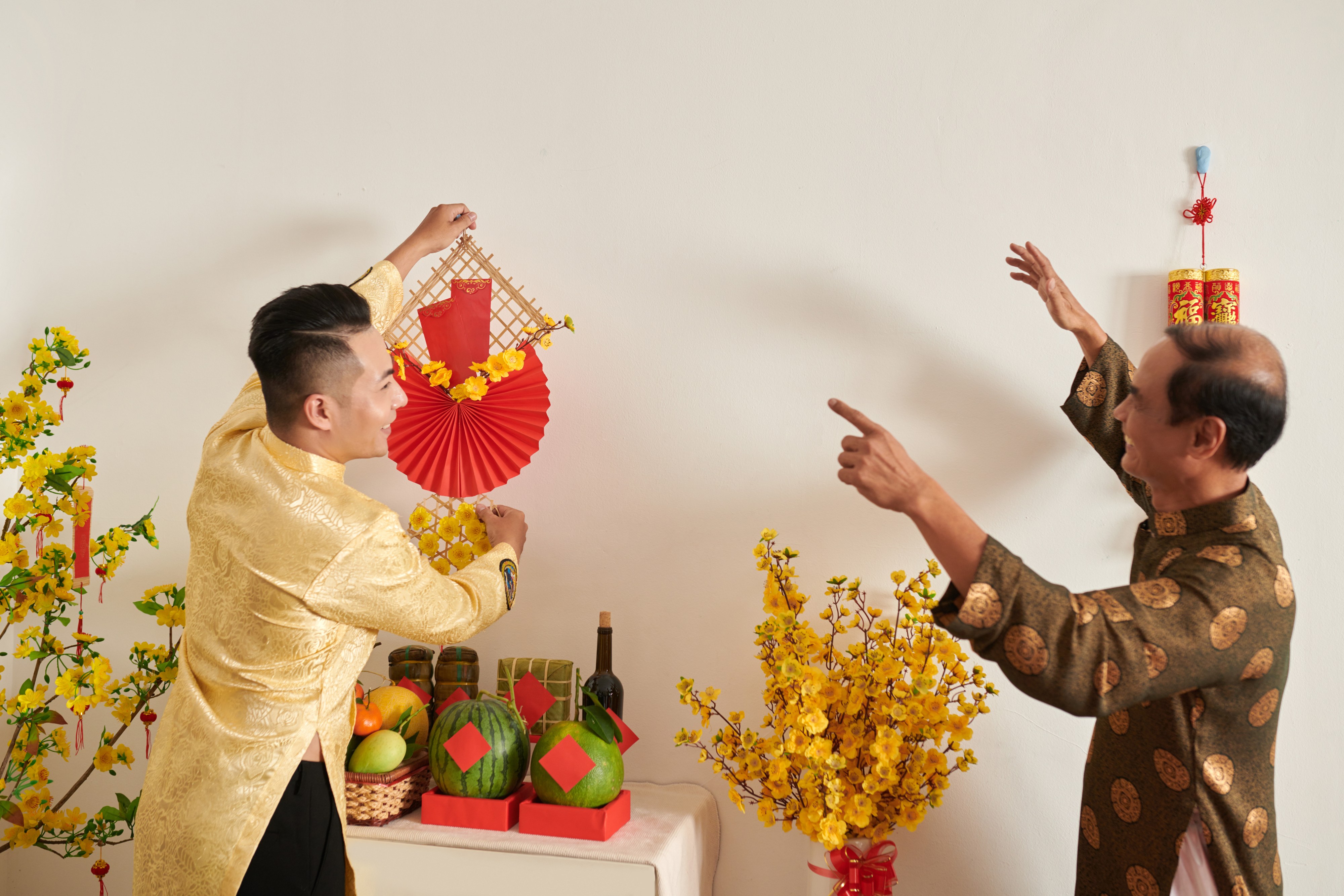 Trang trí ngày Tết để có không khí Tết và những bức ảnh xịn sò