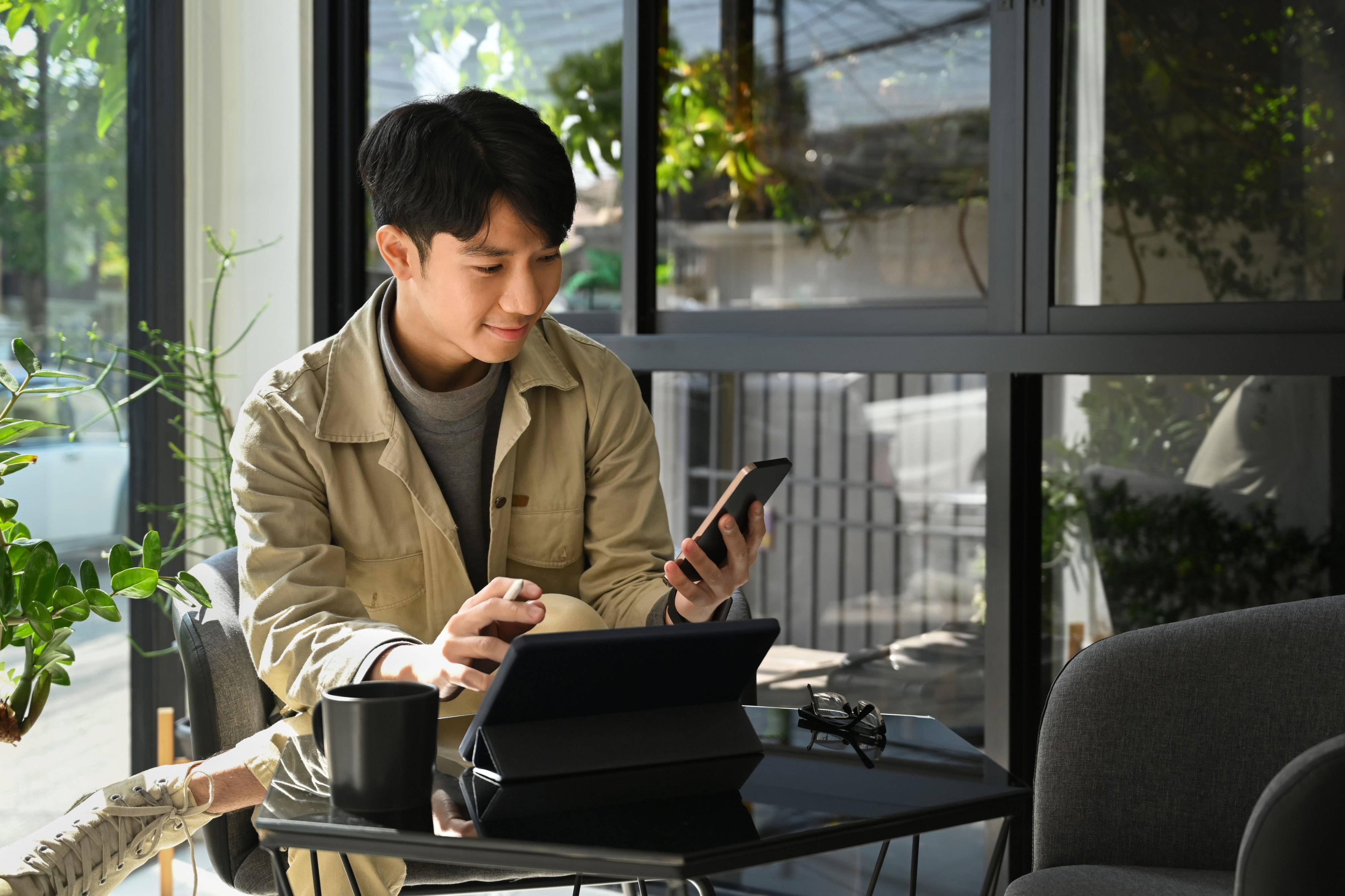 Gen Z hết khổ sở khi mua sắm ngày cuối tháng nhờ mua hàng trả tiền sau