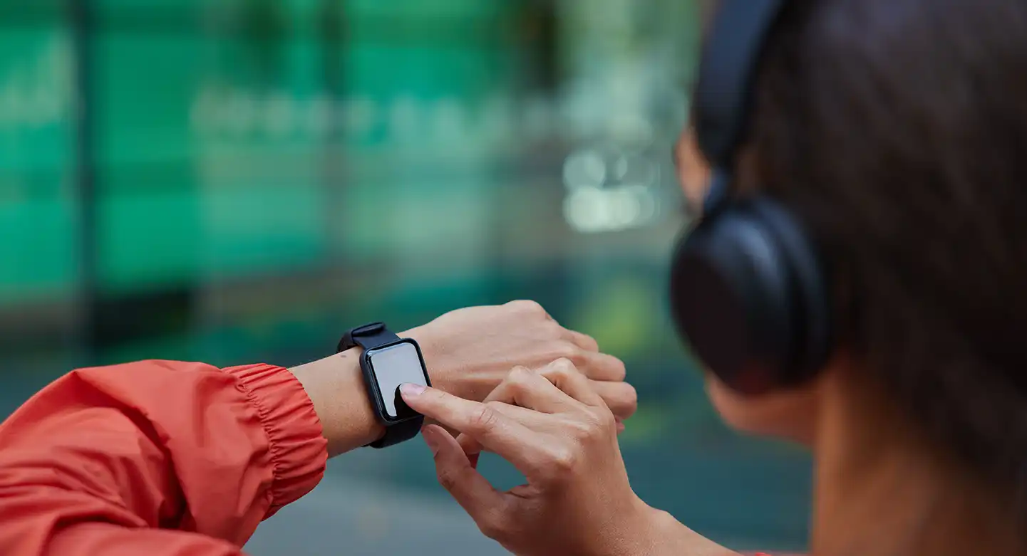 Rekomendasi Smartwatch 2026 yang Layak Dicicil!